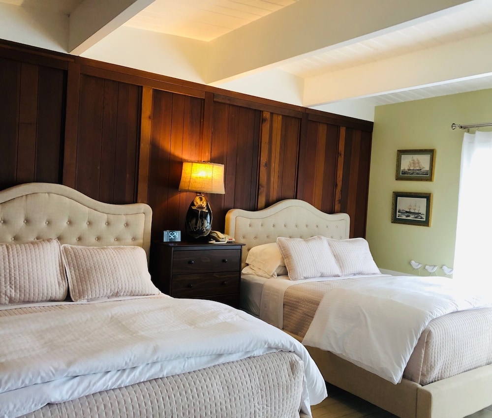 Seafoam Lodge - photo 5