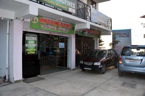 Whistling Alpines - last minute hotel in Shimla