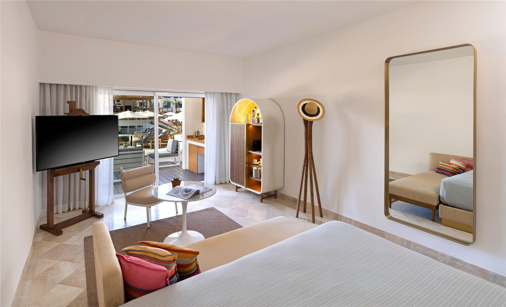 Guest room
