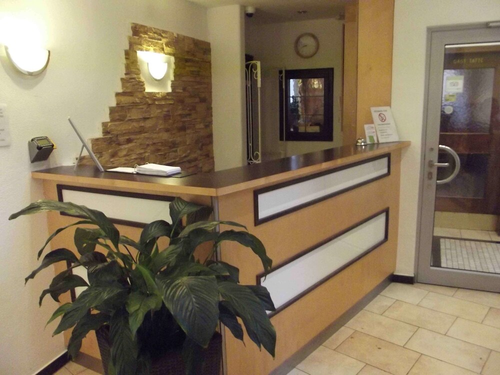 Check-in/Check-out Kiosk