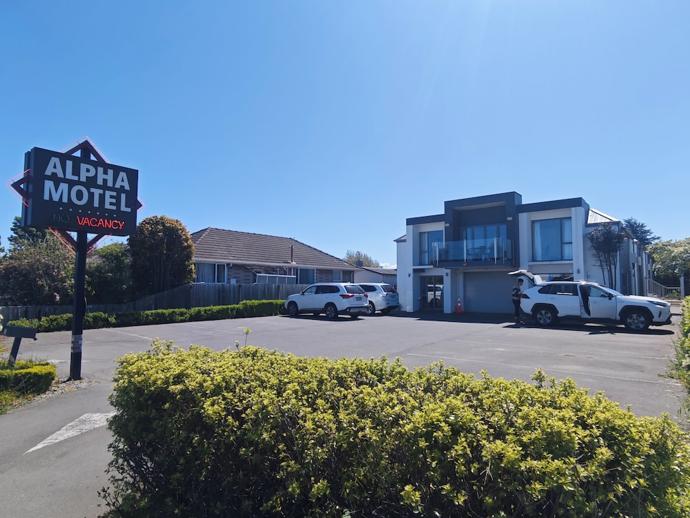 Alpha Motel Christchurch — 4-Star Luxury Hotel in Christchurch, New Zealand