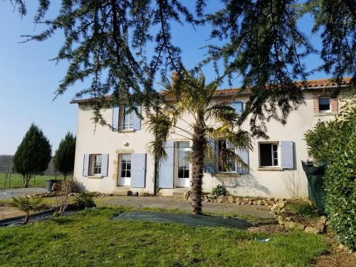 Le Beugnon — hotel in La Pommeraie-Sur-Sevre