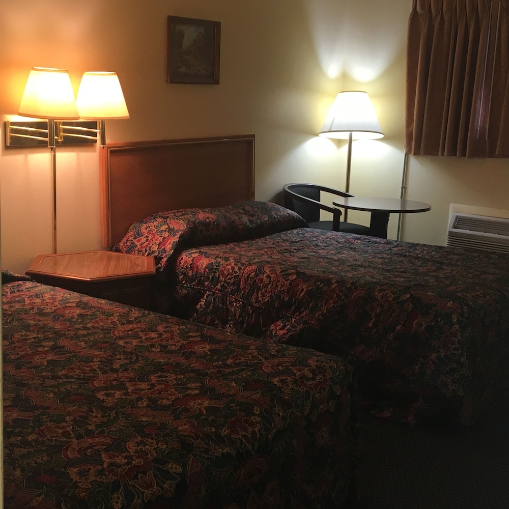 Guest House Motel - photo 8