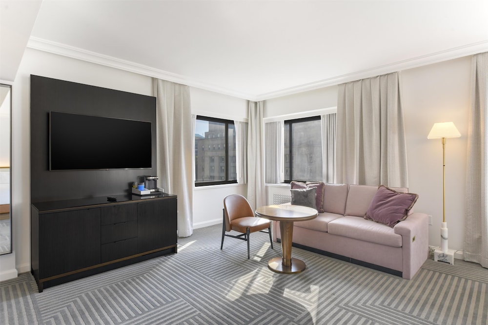 Capital Hilton - photo 74