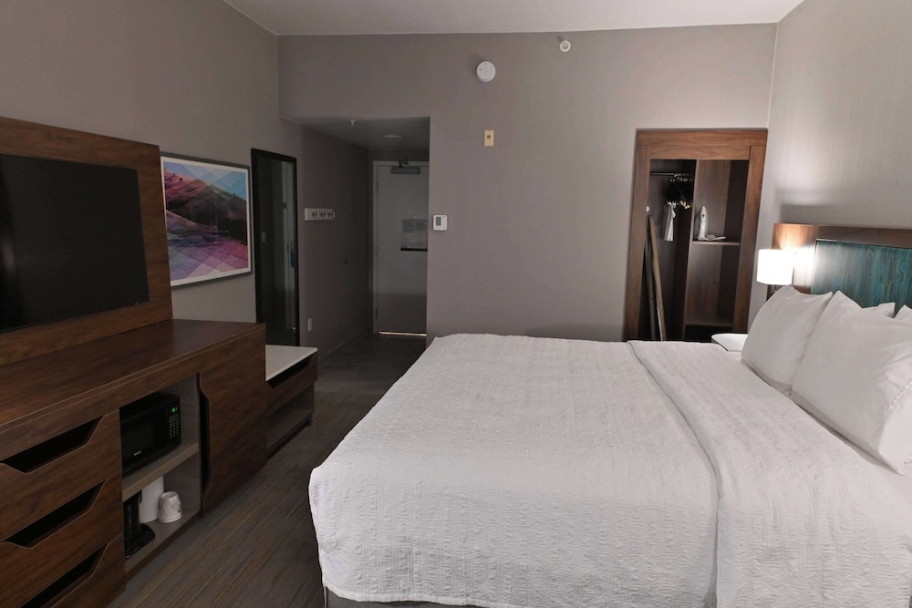 Hampton Inn Milpitas - photo 16