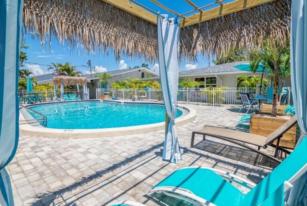Latitude 26 Waterfront Boutique Resort Fort Myers Beach - photo 49