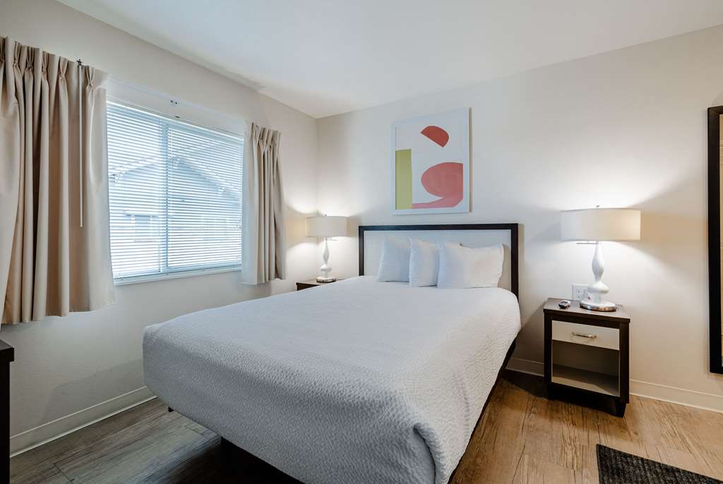 WaterWalk Extended Stay by Wyndham Wichita - photo 10
