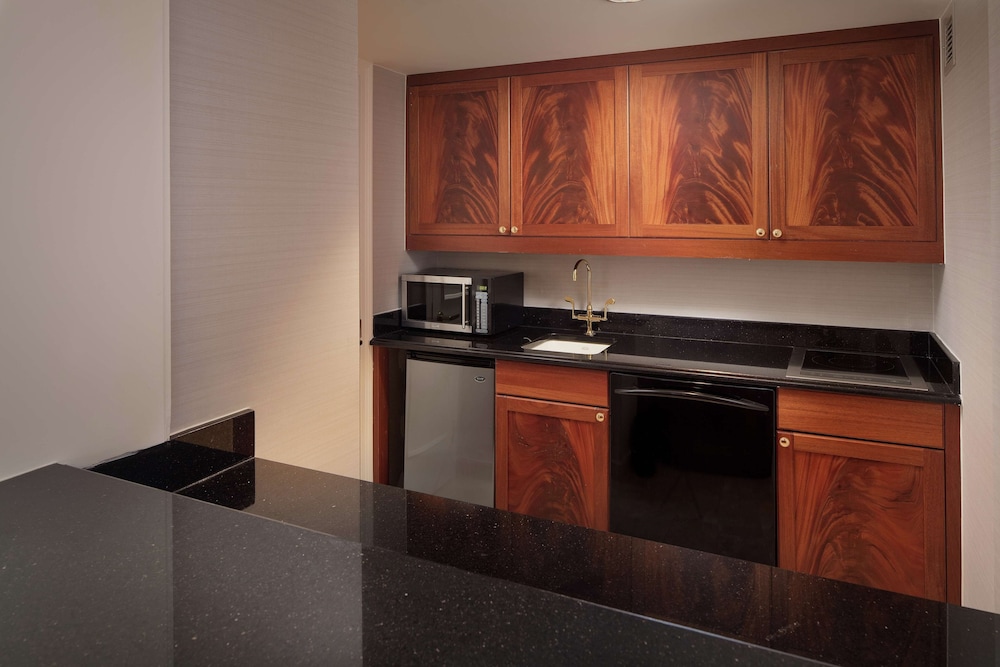 Hilton Short Hills - photo 26