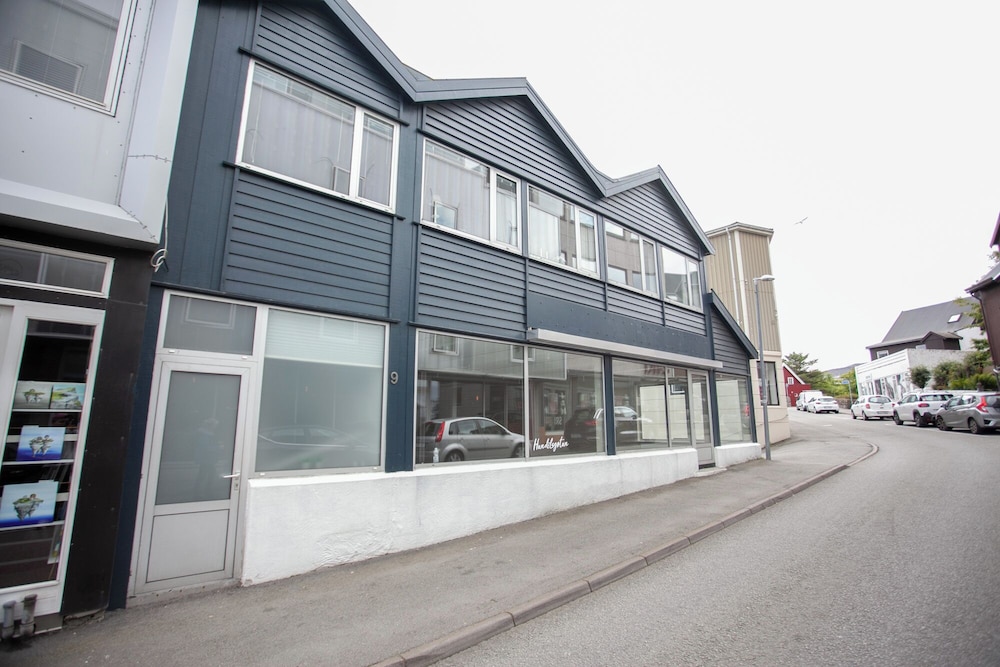 Downtown Tórshavn Large 3 Bedroom Apartment — 4-Star Luxury Hotel in Torshavn, Faroe Islands