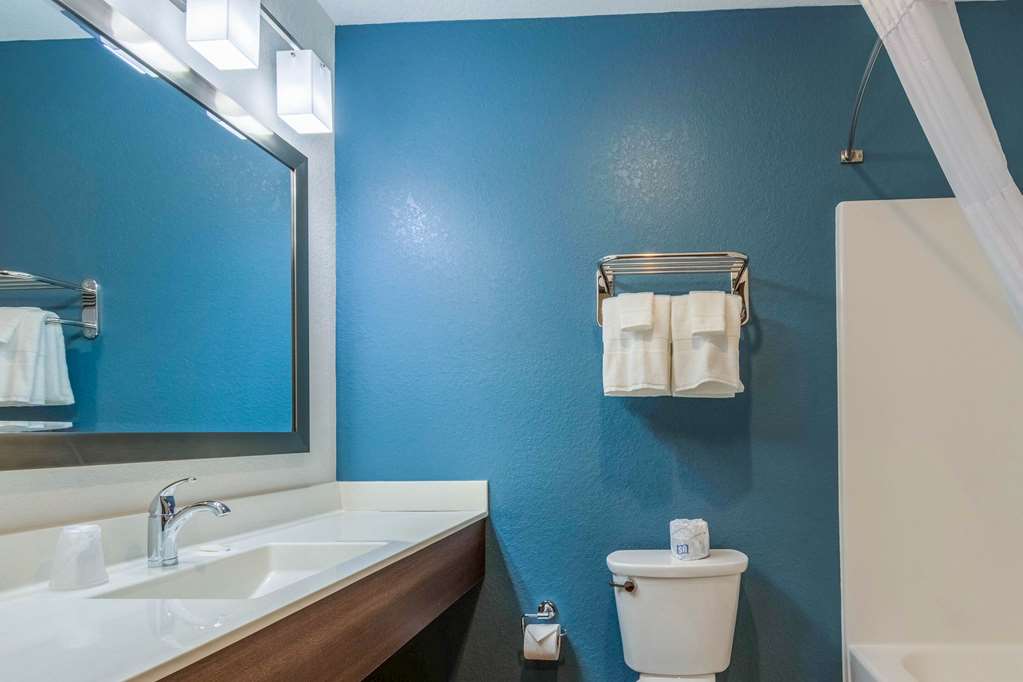WoodSpring Suites Miramar - photo 15