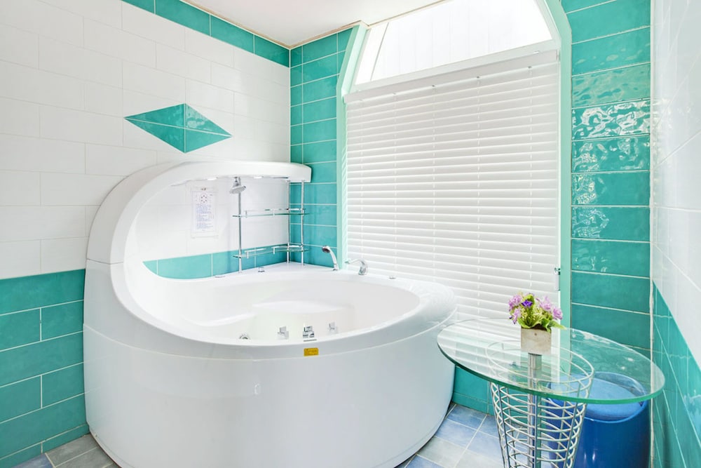 Gapyeong Amor Pension — 4-Star Luxury Hotel in Gapyeong, South Korea