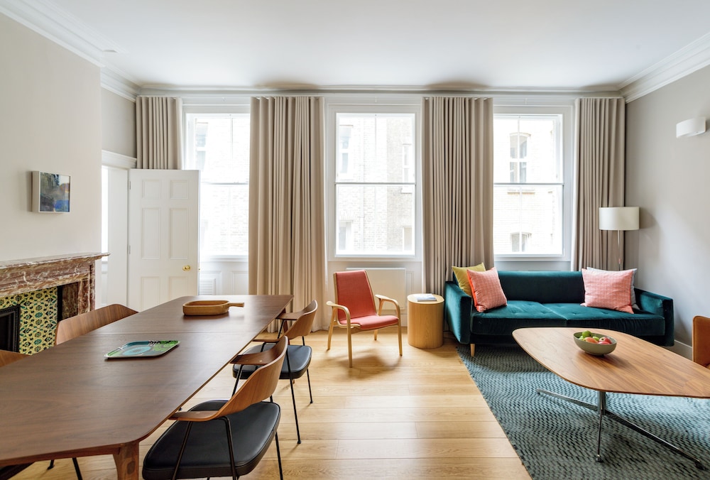 Native Bank - carbon neutral hotel in London