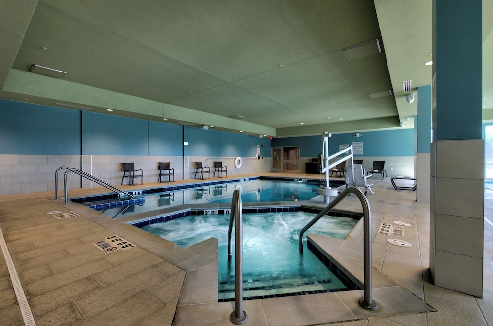 Holiday Inn Express & Suites Onalaska La Crosse Area by IHG - photo 21