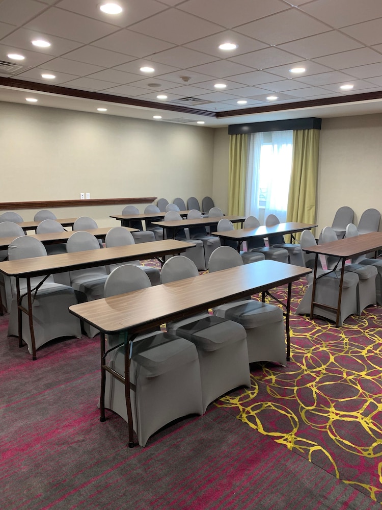 Hampton Inn Fort Stockton - photo 74
