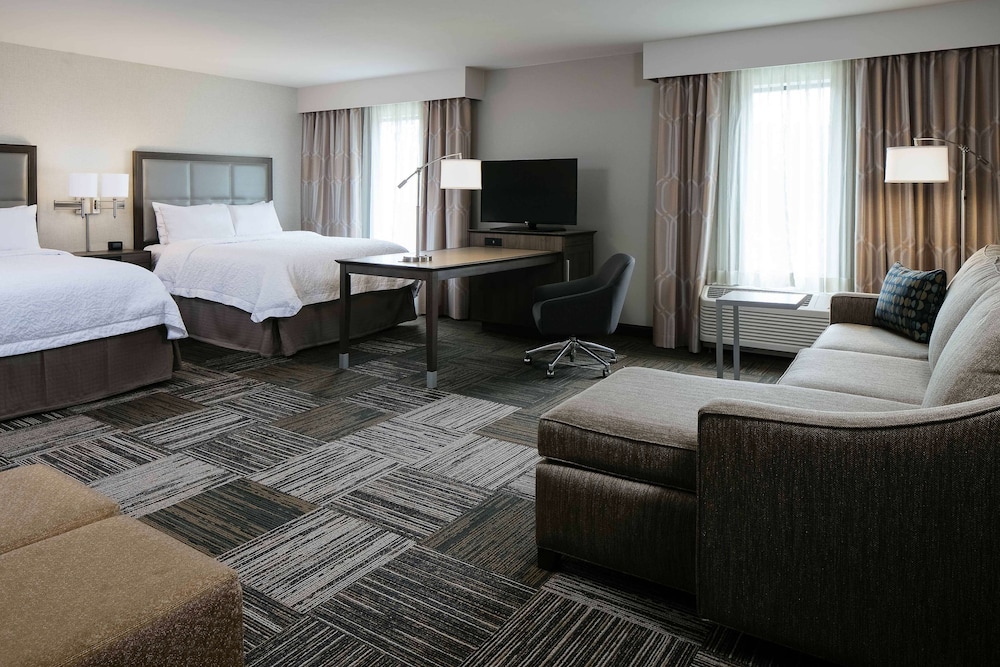 Hampton Inn & Suites Hudson - photo 12