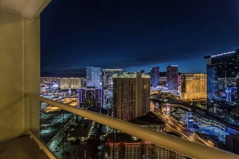 Abz MGM Signature Suites