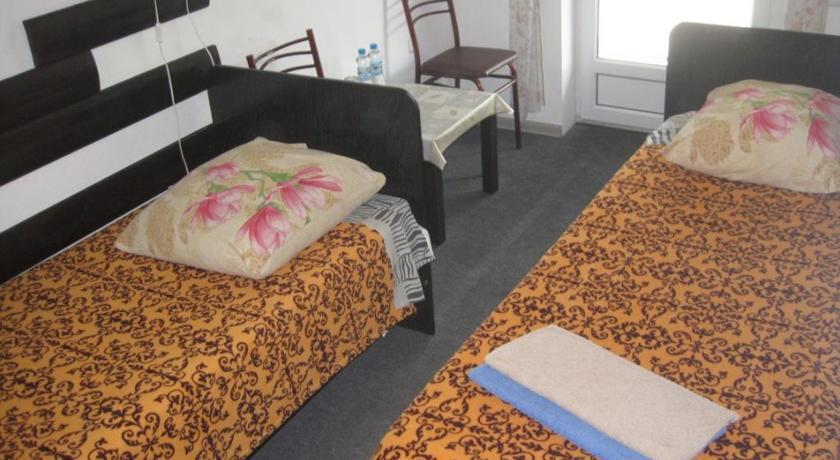 Starodon'e - carbon neutral hotel in Konstantinovsk
