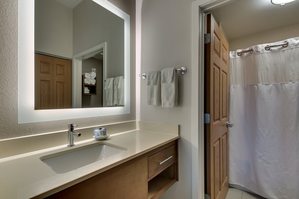 Staybridge Suites Missoula by IHG - photo 35