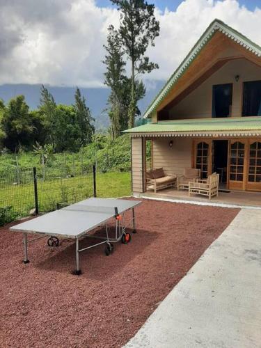 Chalet de la Mare. — 4-Star Luxury Hotel in Salazie, Réunion