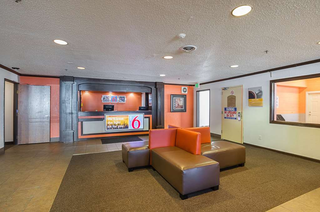 Motel 6 Waterloo IA Crossroads Mall Cedar Falls - photo 31