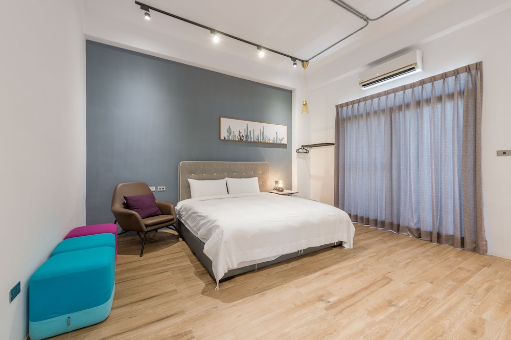 Blue Travel Iii — Magong