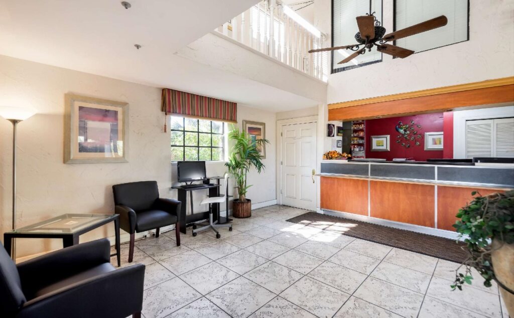 Red Roof Inn Palm Harbor Tarpon Springs — hotel in Palm Harbor