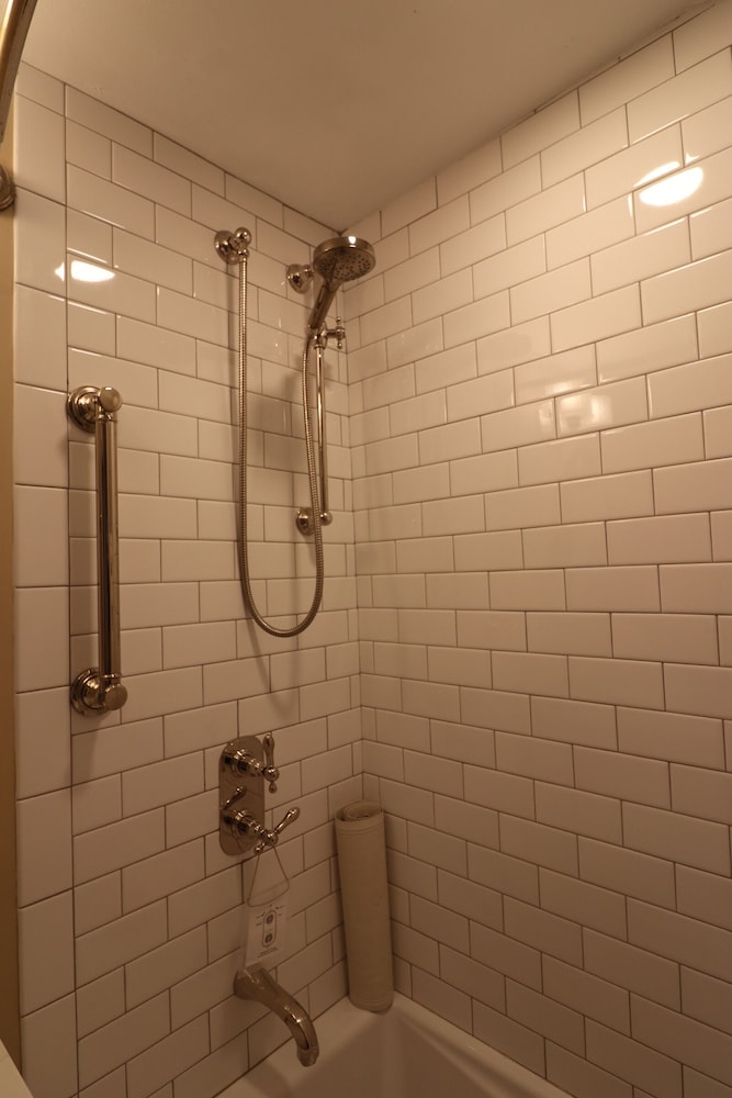 Swift House Inn - photo 102