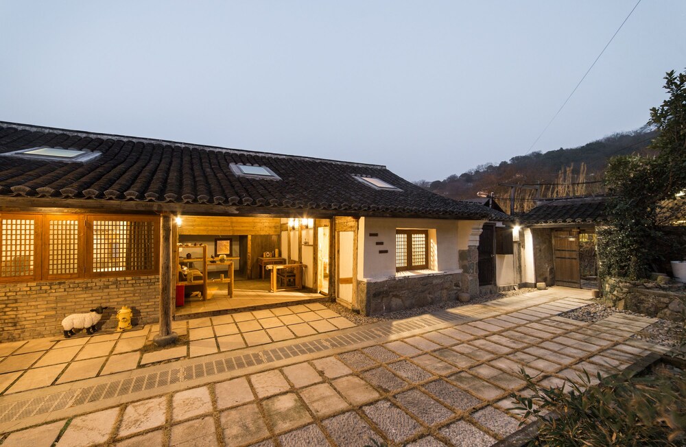 Daishan Xiao Ao Sea View Holiday Hotel in Zhoushan, People's Republic of China