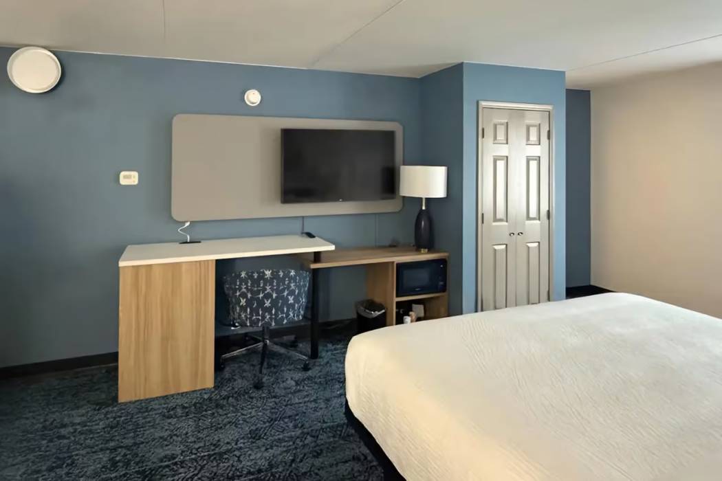 La Quinta Inn Merrillville - photo 15