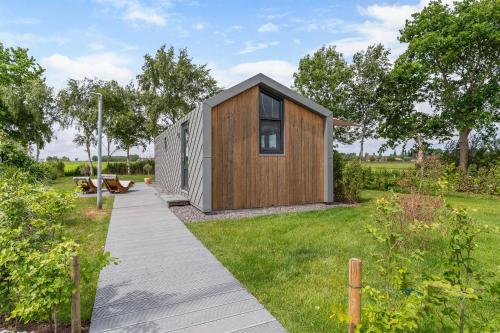 Tinyhouse 32 Stavoren - last minute hotel in Unknown City