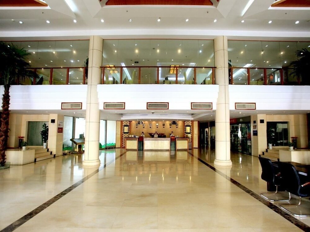 Sanhu Lake Holiday Hotel Xianning in Xianning, People's Republic of China