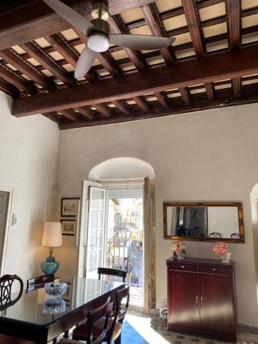 Gran casa seA orial de 300m en centro histA3rico — 4-Star Luxury Hotel in El Puerto De Santa Maria, Spain
