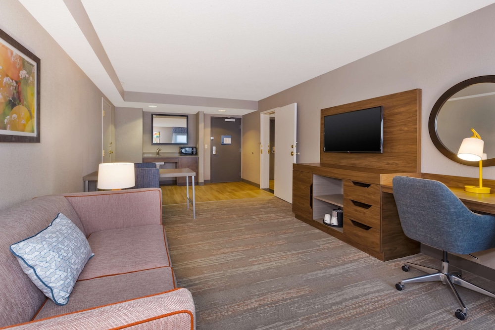 Hampton Inn Princeton - photo 9