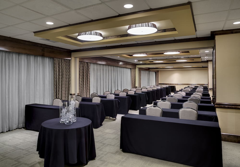 Hyatt Regency Suites Atlanta Northwest - photo 22