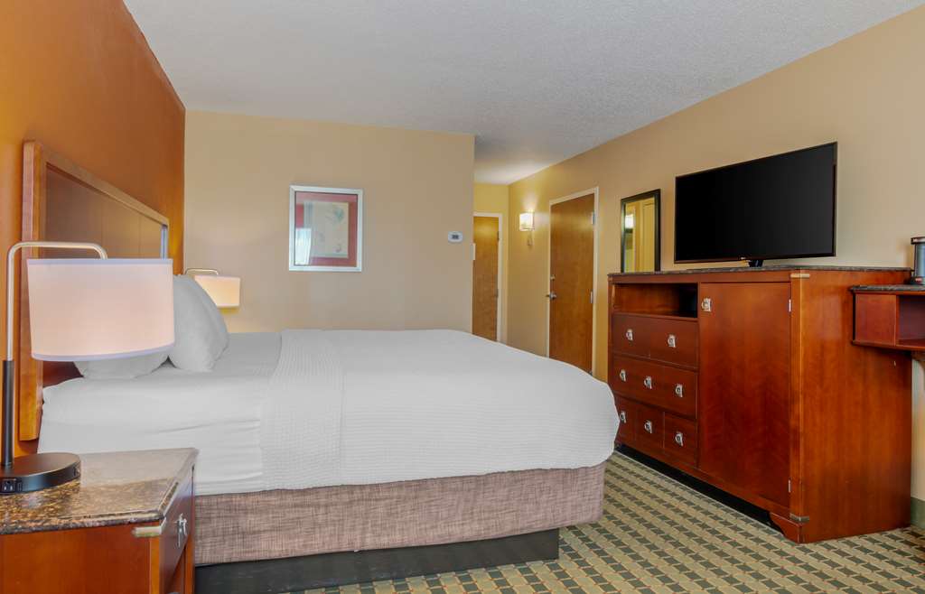 Best Western Plus Inn at Valley View - photo 13