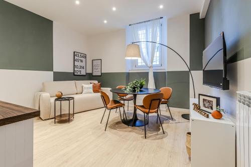 Discover Apartment — 4-Star Luxury Hotel in Livorno, Italy