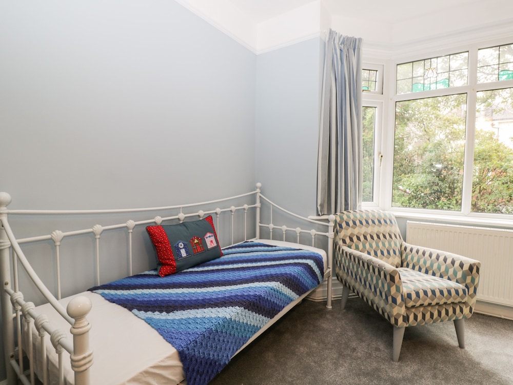 Molly’s Place — Bournemouth — photo 3