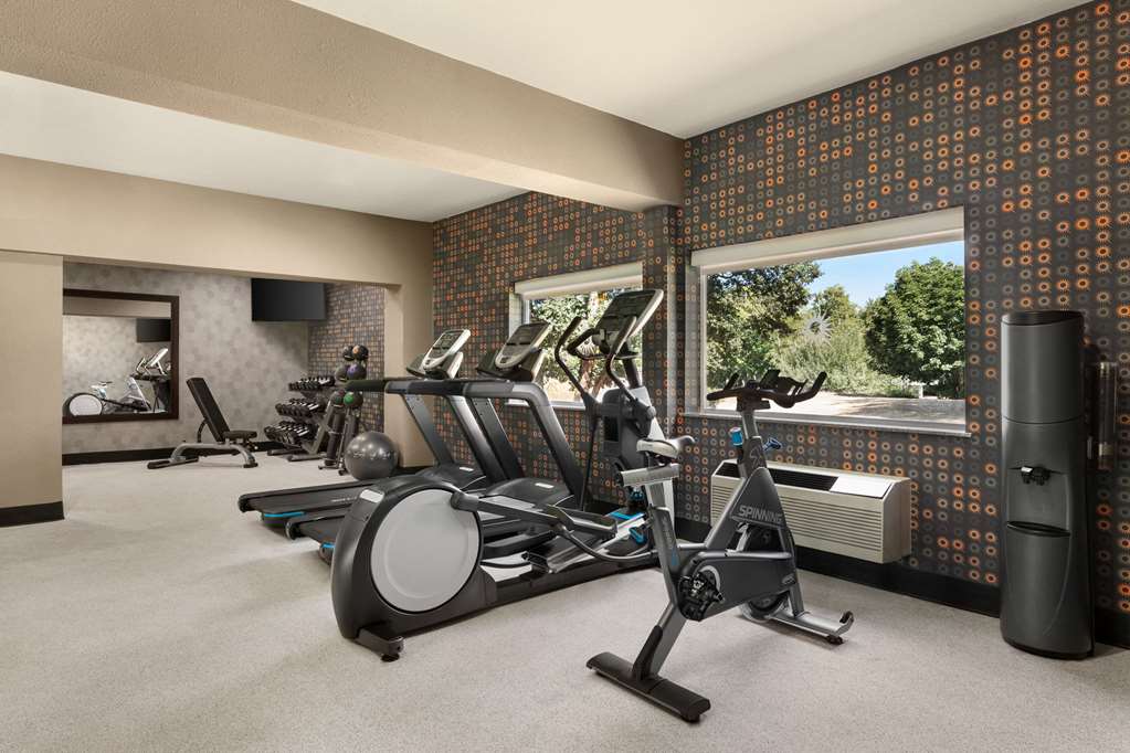 La Quinta Inn & Suites by Wyndham Salem OR - photo 7
