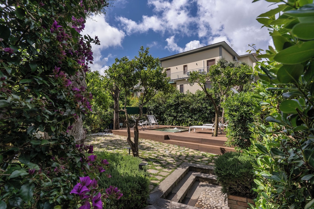 Apartment Riviera Massa by Interhome — 4-Star Luxury Hotel in Sorrento, Italy