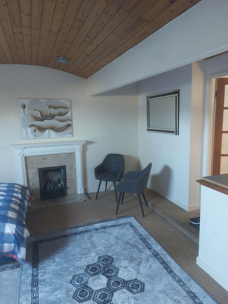 Welsh Mountain Retreat With Studio Flat — Caernarfon — photo 3