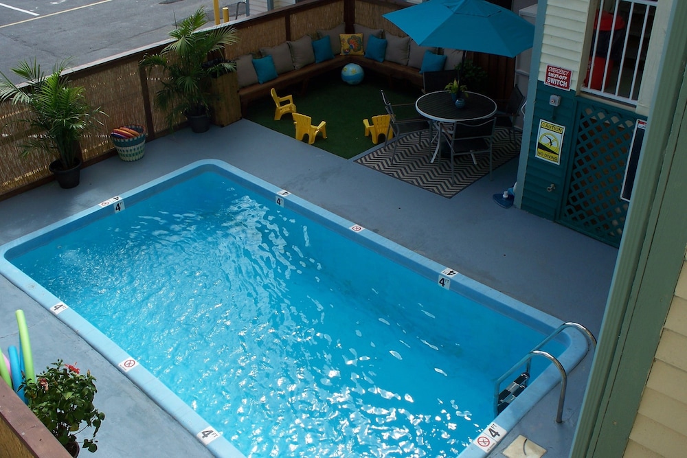 Hotel Charlee Villas by the Beach - photo 37