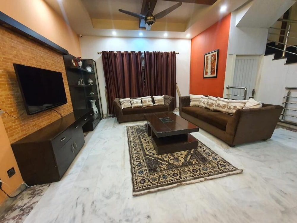 Margalla Hills Residency Islamabad - carbon neutral hotel in Islamabad