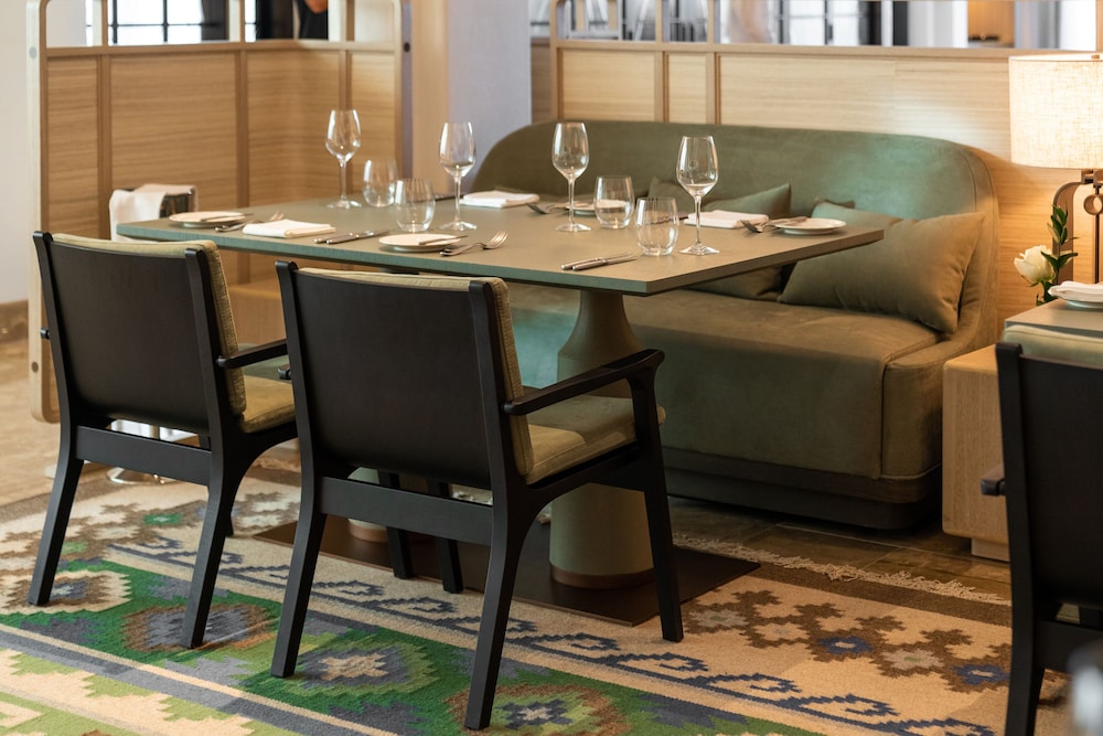 מזון ומשקאות