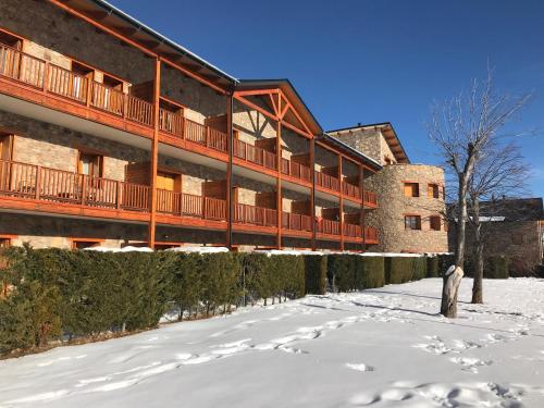 Font Romeu Via Iii — hotel in Font-Romeu-Odeillo-Via