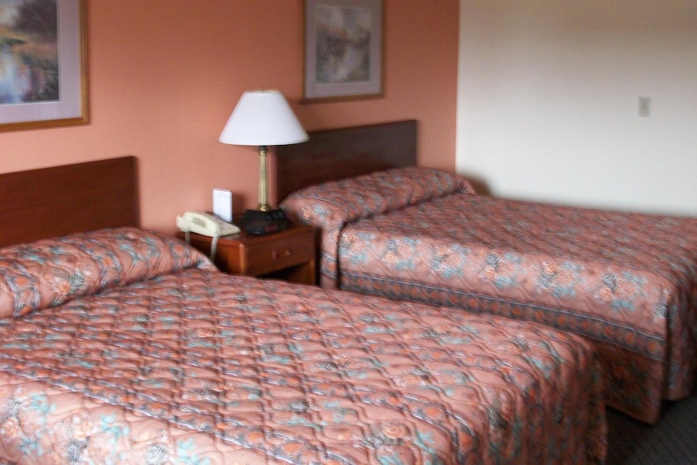 Lodi Valley Suites - photo 15