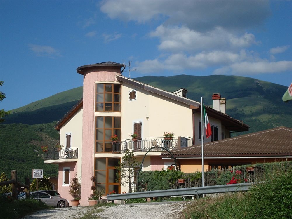 Hotel Hermitage — hotel in Norcia