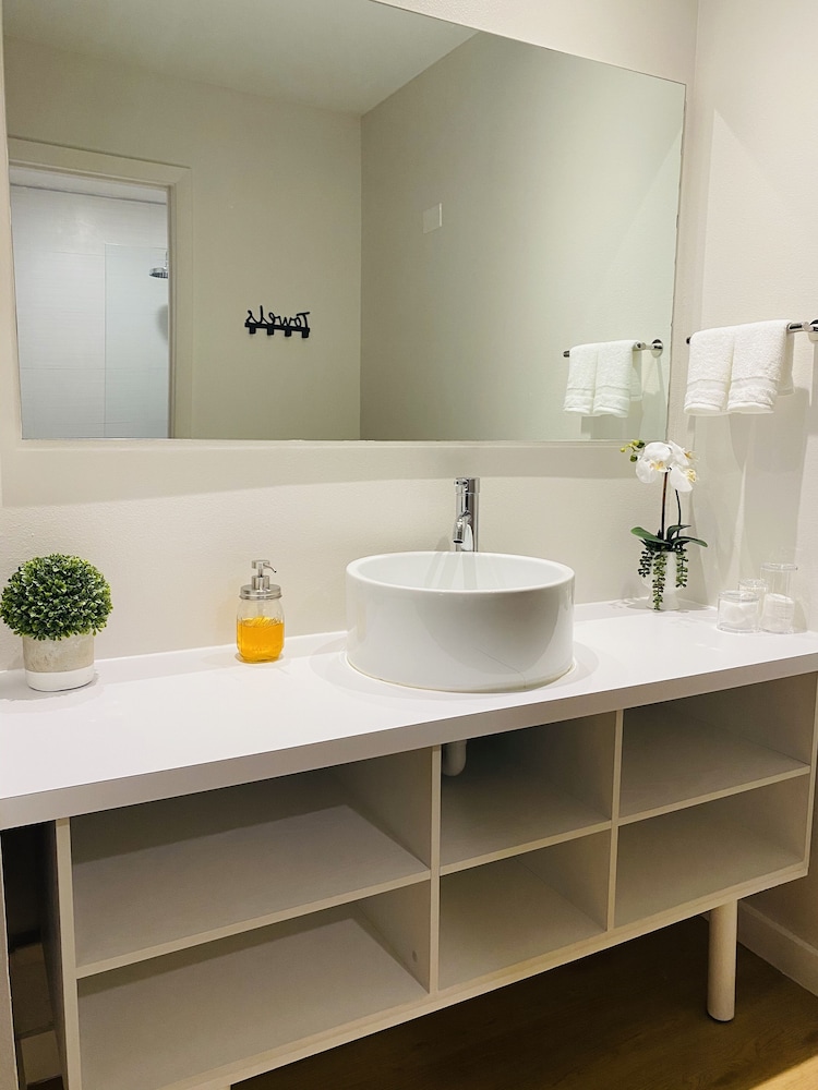 A & S Vacation Rooms - photo 30