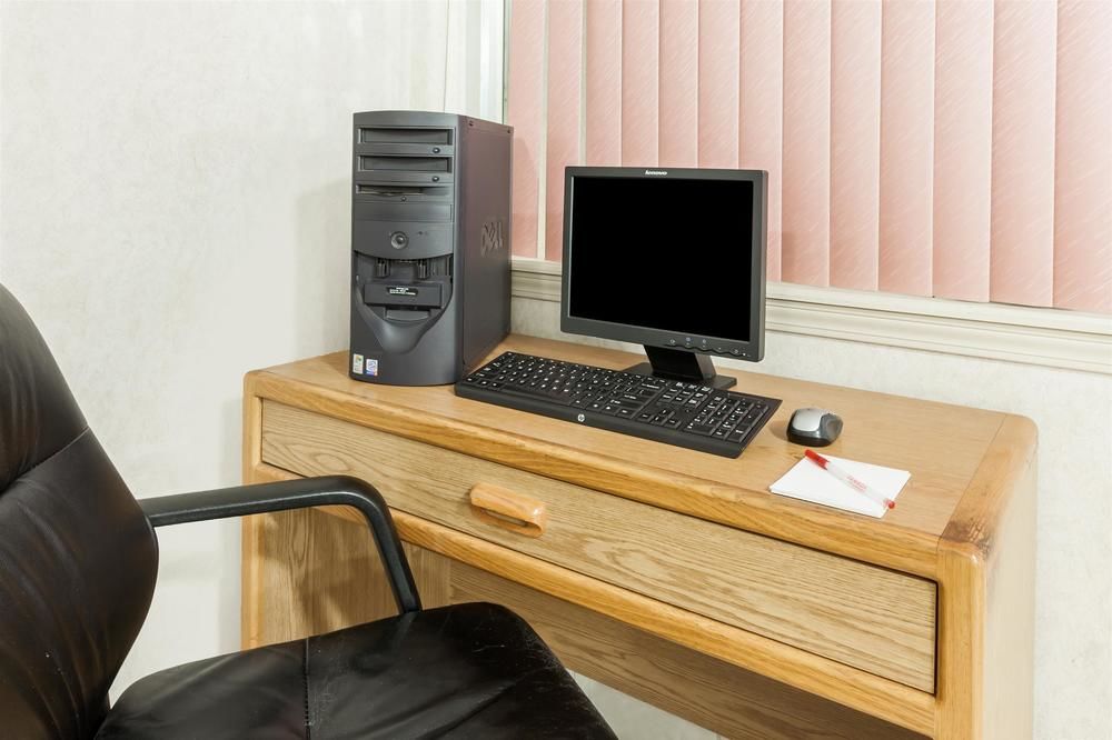 Ramada Clinton - photo 11