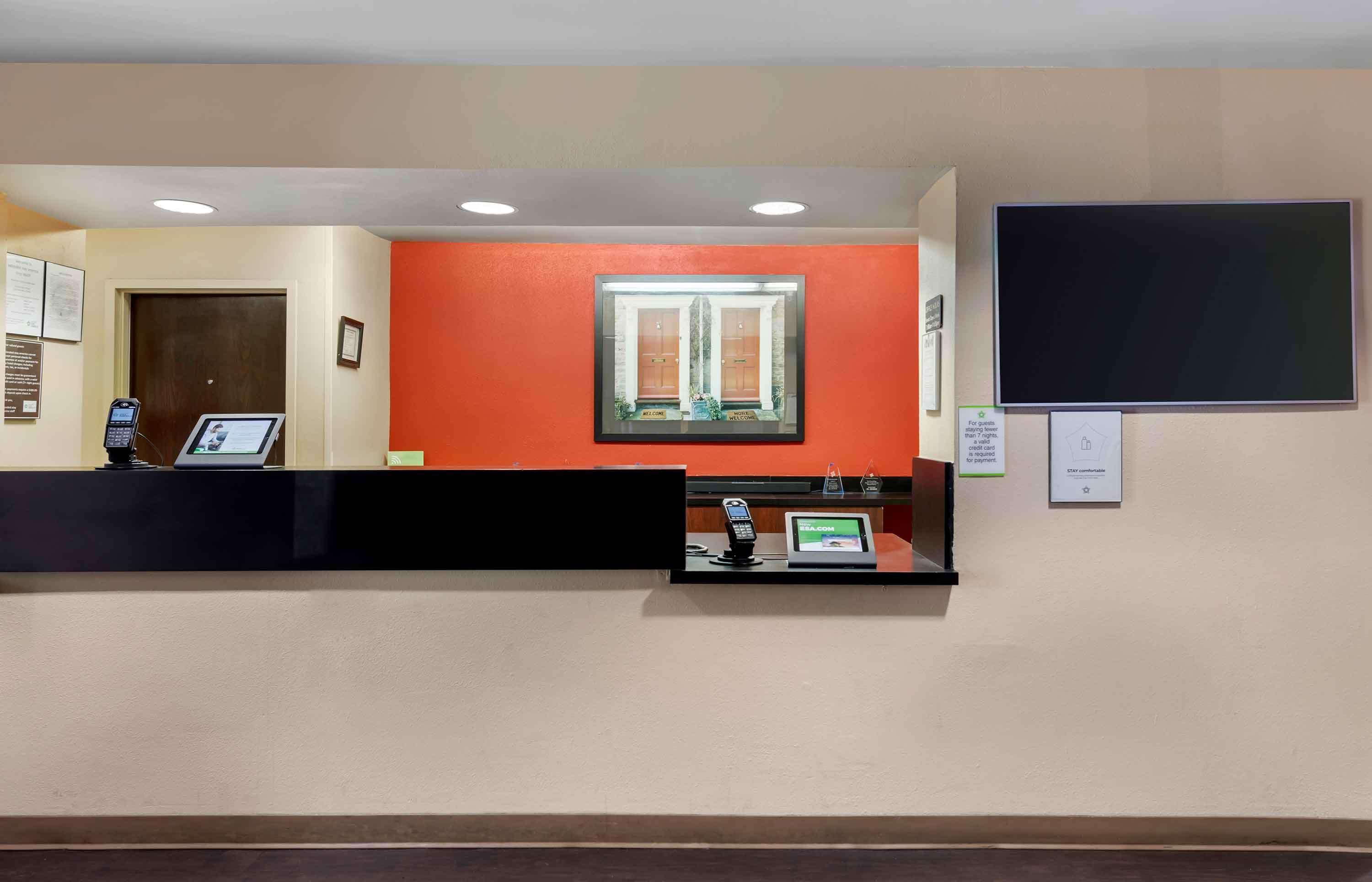 Extended Stay America Suites Los Angeles Long Beach Airport - photo 25