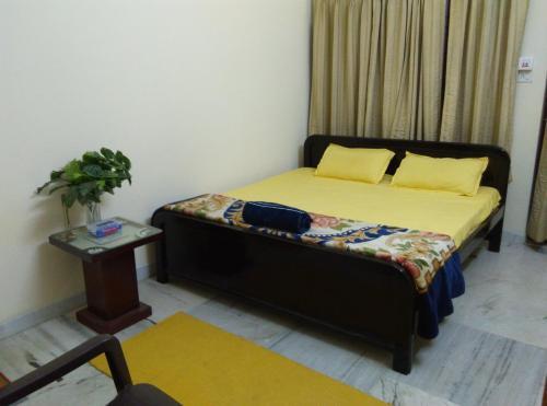 Wow Rooms 4 You in Jabalpur, India